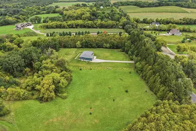 W290S6625  Holiday Rd, Mukwonago, WI 53189 - Photo 51