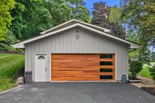 W290S2811 Carmarthen Dr, Genesee, WI 53188 - Photo 39