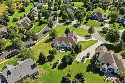 363  Sunshine Dr, Hartland, WI 53029 - Photo 43