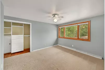 7550 N Pheasant Ln, River Hills, WI 53217 - Photo 29