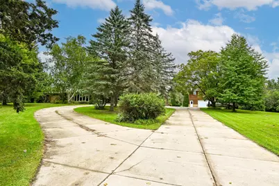 7550 N Pheasant Ln, River Hills, WI 53217 - Photo 45