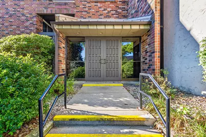 2300 W Good Hope Rd #243, Glendale, WI 53209 - Photo 21