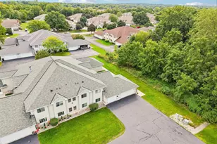 6155 S Creekside Dr, Cudahy, WI 53110 - Photo 33