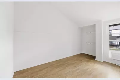 5217 S 13th St #B, Milwaukee, WI 53221 - Photo 17