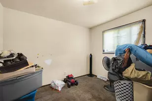 6630 N 55th St, Milwaukee, WI 53223 - Photo 9