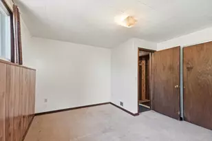 1204 N 12th Ave, West Bend, WI 53090 - Photo 19