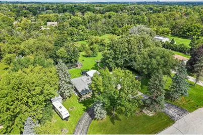 13716 W Lilac Ln, New Berlin, WI 53151 - Photo 41