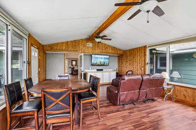 13716 W Lilac Ln, New Berlin, WI 53151 - Photo 17