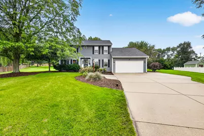 W148N7167  Terriwood Ct, Menomonee Falls, WI 53051 - Photo 1