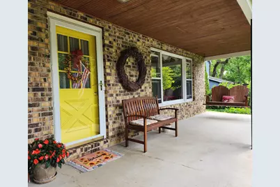6526  110th St, Pleasant Prairie, WI 53158 - Photo 3
