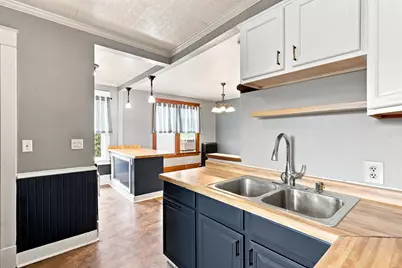 204  Park St, Sheboygan Falls, WI 53085 - Photo 5