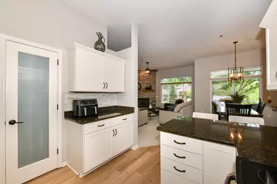 3145 S Toldt Pkwy, West Allis, WI 53227 - Photo 13