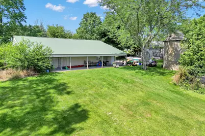 6386  Alpine Dr, Addison, WI 53095 - Photo 9