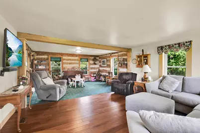 6386  Alpine Dr, Addison, WI 53095 - Photo 3