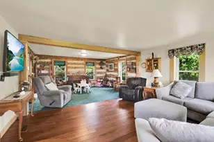 6386 Alpine Dr, Addison, WI 53095 - Photo 3
