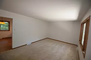 442 S Buckingham Blvd, Whitewater, WI 53190 - Photo 11
