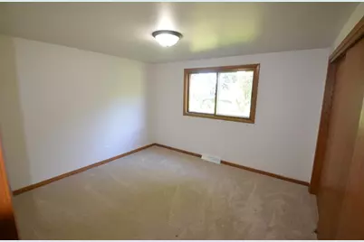442 S Buckingham Blvd, Whitewater, WI 53190 - Photo 17
