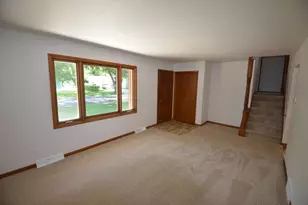 442 S Buckingham Blvd, Whitewater, WI 53190 - Photo 13