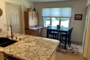 115 Woodfield Ct, Racine, WI 53402 - Photo 5