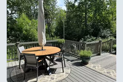 115  Woodfield Ct, Racine, WI 53402 - Photo 11