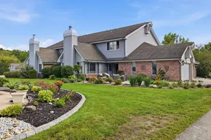 13562 W Fountain Ct, New Berlin, WI 53151 - Photo 31