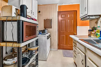 7227 S 37th Pl, Franklin, WI 53132 - Photo 17