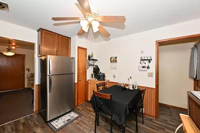 7722 W Kathryn Ave, Milwaukee, WI 53218 - Photo 9