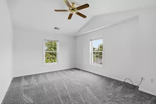1156 N Sunnyslope Dr, Racine, WI 53406 - Photo 13