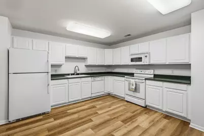1156 N Sunnyslope Dr #206, Racine, WI 53406 - Photo 9