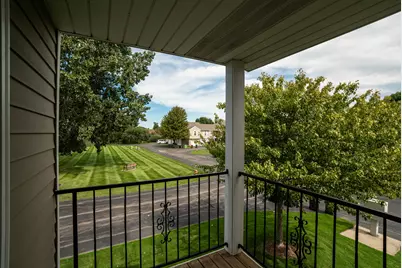 1156 N Sunnyslope Dr #206, Racine, WI 53406 - Photo 3