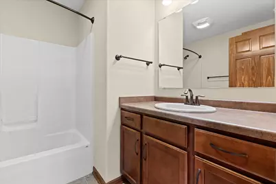 N173W19972  Creekside Dr, Jackson, WI 53037 - Photo 19