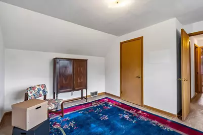 3744 S Sunset Dr, Milwaukee, WI 53220 - Photo 23