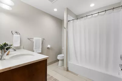 9345 N Thrush Ln, Bayside, WI 53217 - Photo 25
