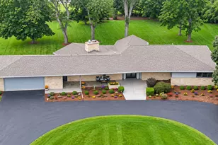 9345 N Thrush Ln, Bayside, WI 53217 - Photo 1