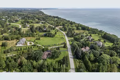 1123  Lake Shore Rd, Grafton, WI 53024 - Photo 49