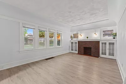 2850 N 46th St, Milwaukee, WI 53210 - Photo 5