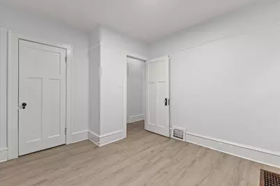 2850 N 46th St, Milwaukee, WI 53210 - Photo 15