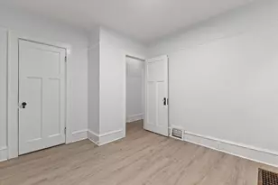 2850 N 46th St, Milwaukee, WI 53210 - Photo 15
