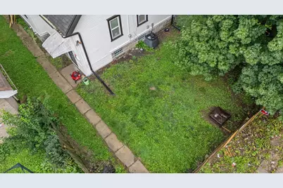2850 N 46th St, Milwaukee, WI 53210 - Photo 25