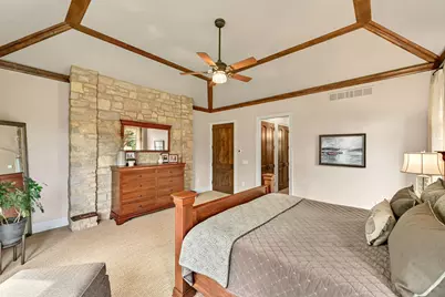 3800  Red Chapel Ct, Delafield, WI 53058 - Photo 25