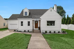 1208 Losey Blvd, La Crosse, WI 54601 - Photo 1