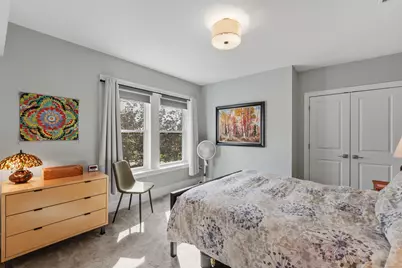 1042 E Juneau Ave #3, Milwaukee, WI 53202 - Photo 23