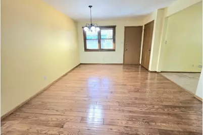 723  Wilson Ave, Sheboygan Falls, WI 53085 - Photo 7