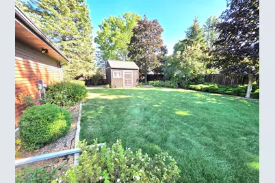 723  Wilson Ave, Sheboygan Falls, WI 53085 - Photo 39