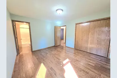 723  Wilson Ave, Sheboygan Falls, WI 53085 - Photo 17