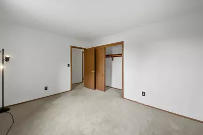 21120  Sierra Dr, Brookfield, WI 53045 - Photo 33