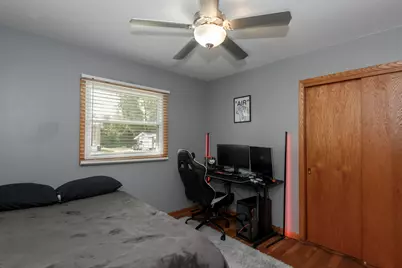 910  Mayer Ln, Mayville, WI 53050 - Photo 17
