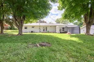 910 Mayer Ln, Mayville, WI 53050 - Photo 29