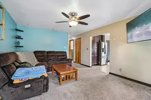 2617 Coolidge Ave, Racine, WI 53403 - Photo 7