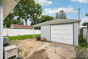 2617 Coolidge Ave, Racine, WI 53403 - Photo 37